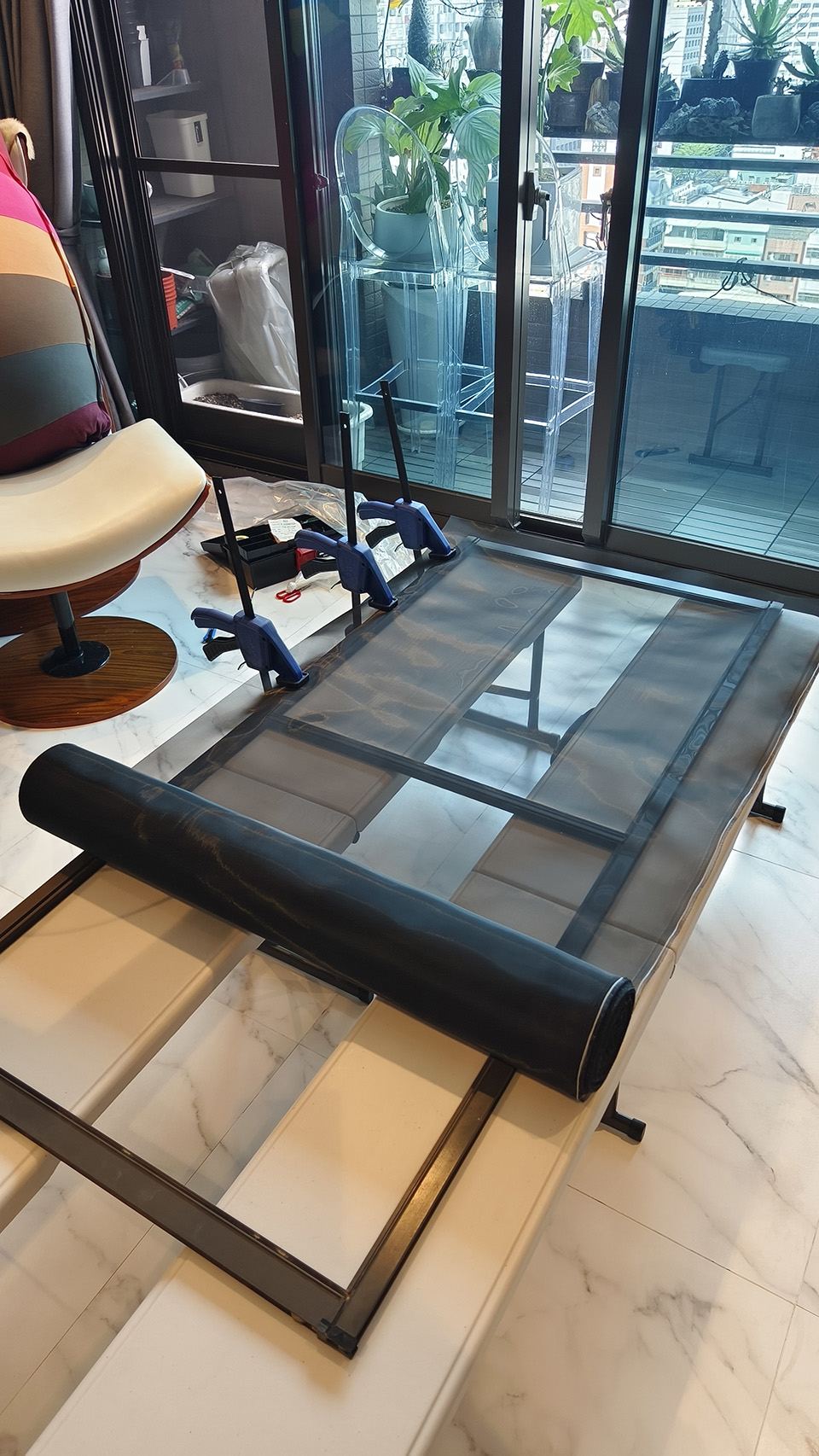 Thi công cửa sổ cao ốc 3